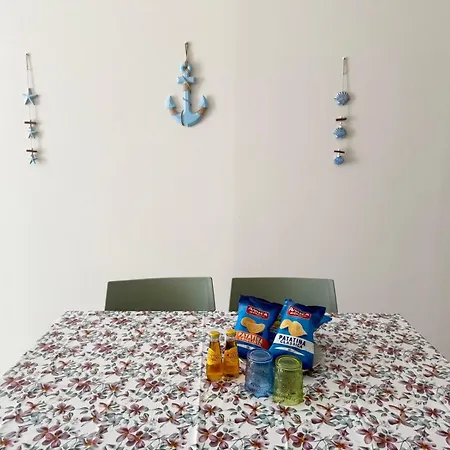 A Un Passo Dal Mare 公寓 *